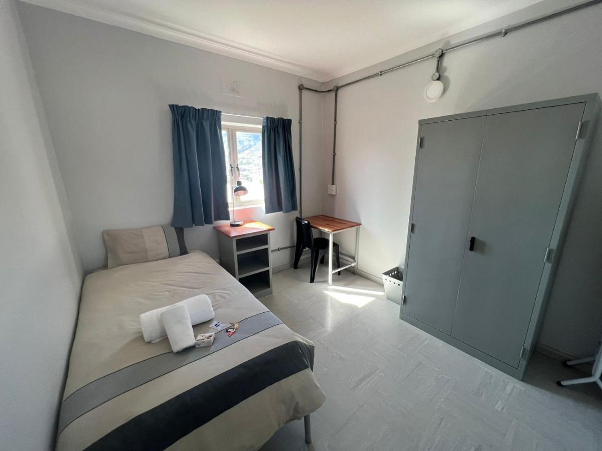 Table Mountain Inn Cape Town Ngoại thất bức ảnh